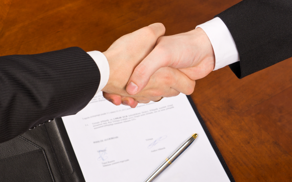 Cómo Evitar Errores Legales al Contratar Servicios Domésticos: Guía Práctica